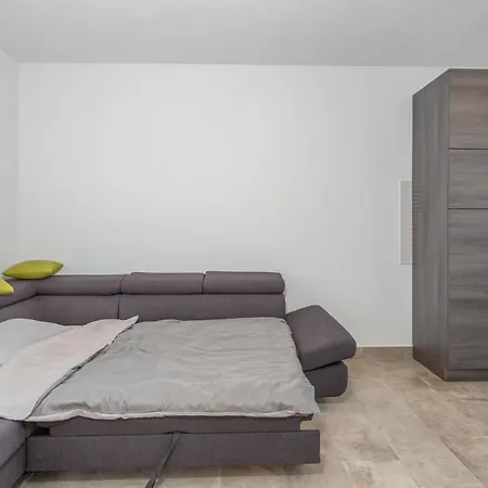 Apartman Cozy In Dobrinj, Otok Krk With Kitchen